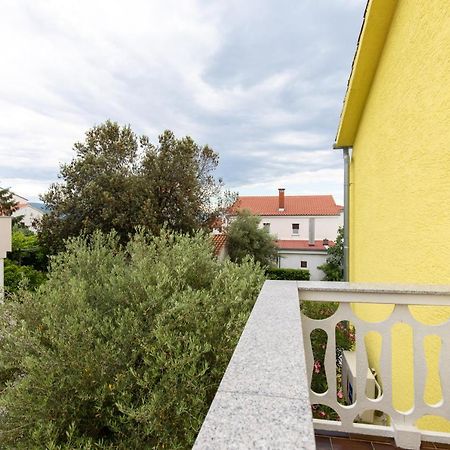 Apartment Drago *Cosy & Close To The Beach! Krk Town Exterior photo