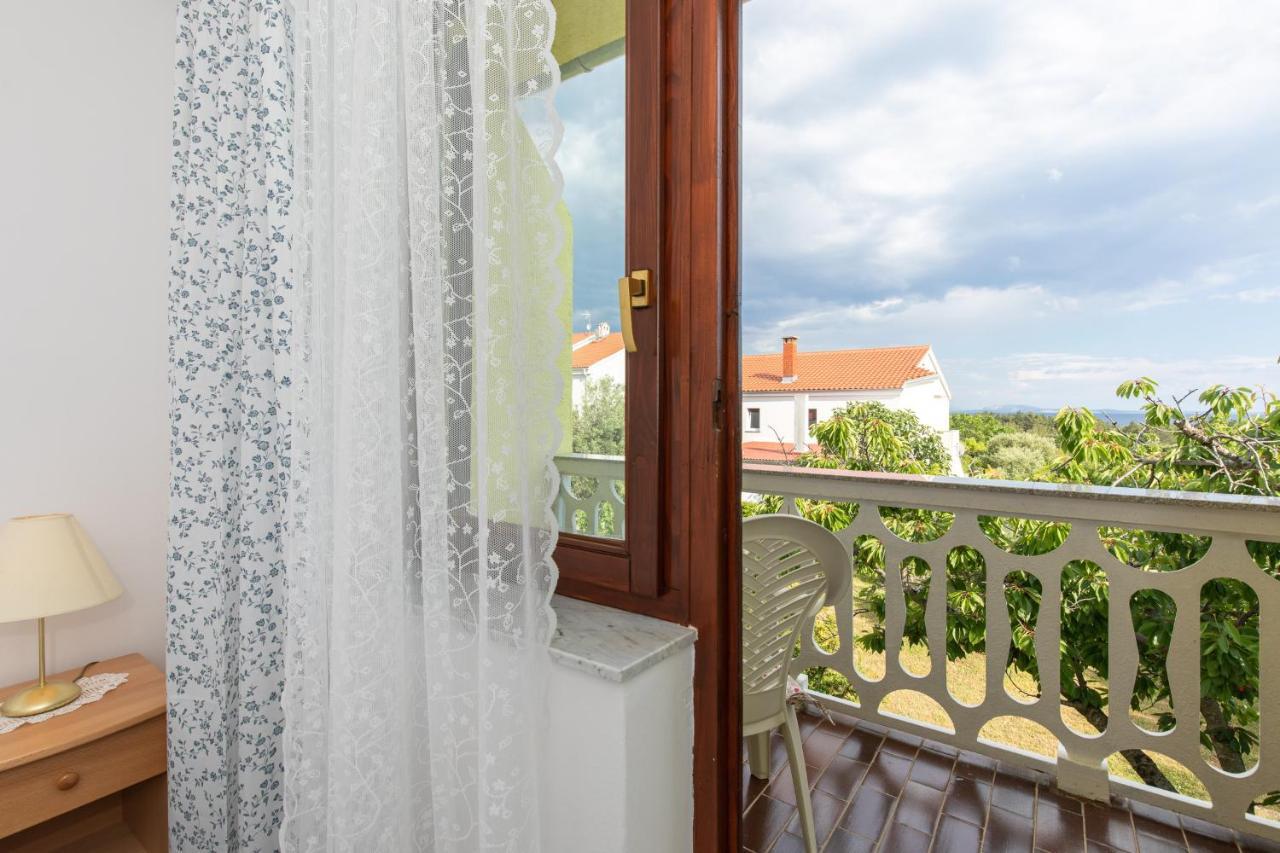 Apartment Drago *Cosy & Close To The Beach! Krk Town Exterior photo