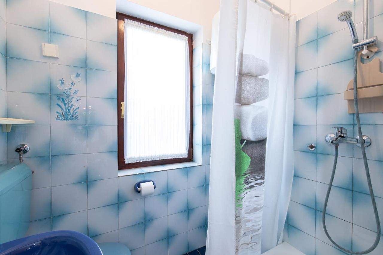 Apartment Drago *Cosy & Close To The Beach! Krk Town Exterior photo